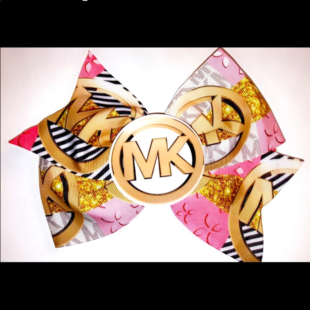 Large MK Bow ✨FREE SHIPPING ON 5+ BOWS✨